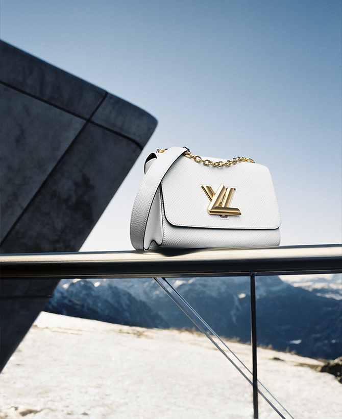 New month, new bags: December ’21 edition—from Louis Vuitton, Fendi, Coperni and more (фото 4)