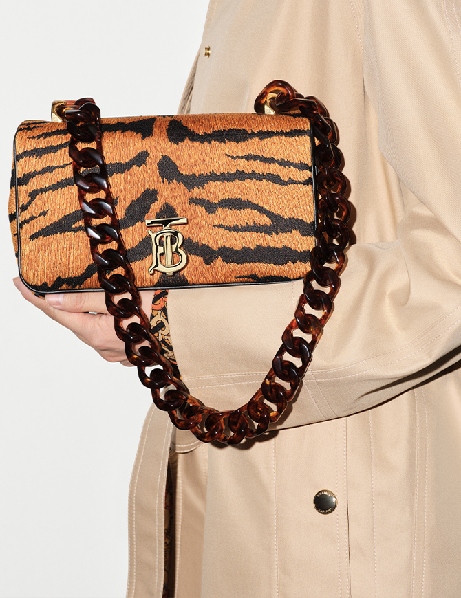 11 Striking luxury brand capsule collections to usher in the year of the Tiger (фото 23)