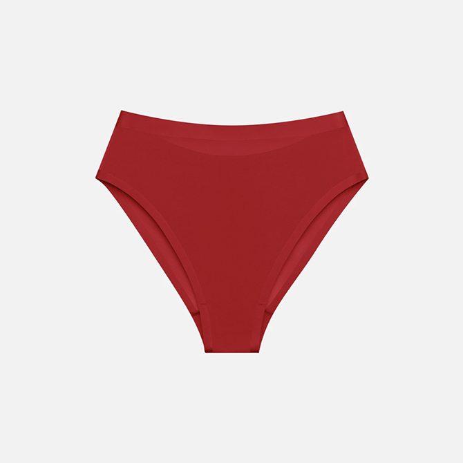 For Women, By Women: Best red underwear for CNY, Valentine's day and beyond (фото 4)