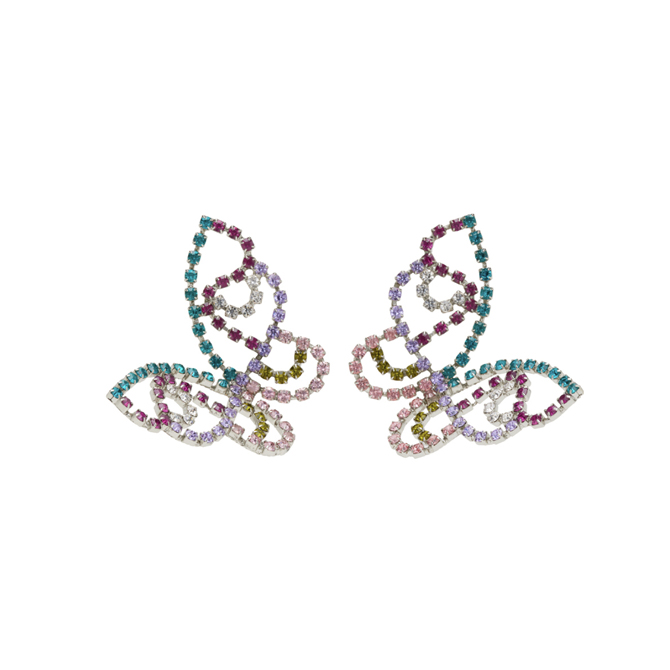 Everyday Rock Stars: Lust-worthy statement earrings to add to your jewel-drobe now (фото 17)