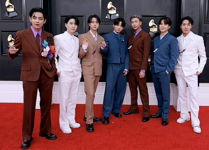 Grammys 2022: Best fashion from the red carpet (фото 1)