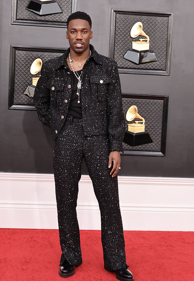 Grammys 2022: Best fashion from the red carpet (фото 12)