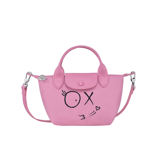 New month, new bags: April '22 edition––from Dior, Saint Laurent, Loewe and more (фото 31)