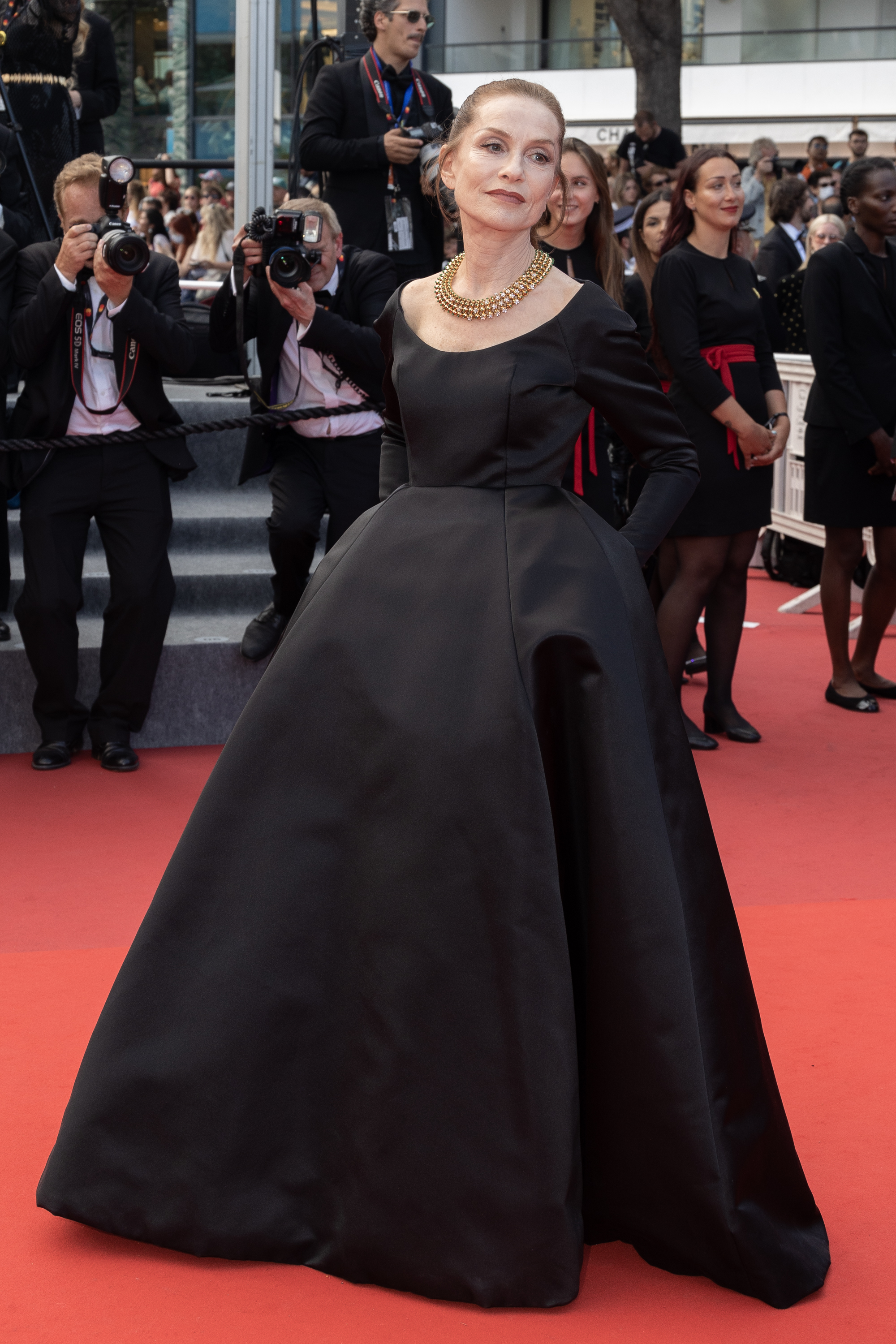 30 Best looks from the 75th Cannes Film Festival (фото 16)