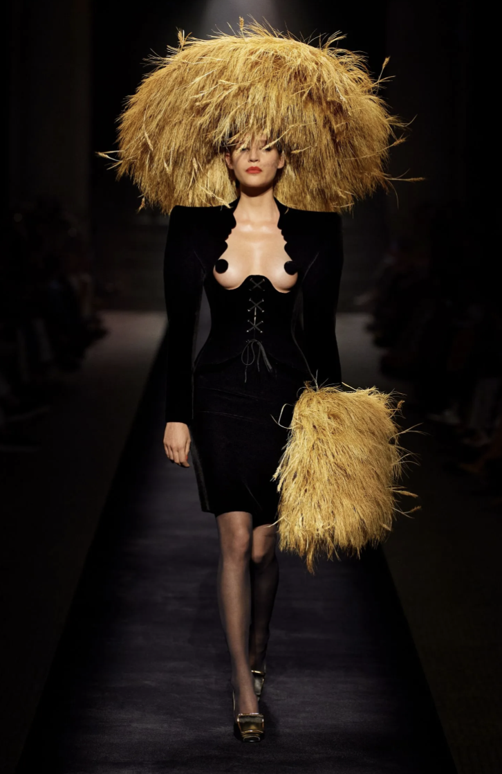 The best of Haute Couture Week Autumn/Winter 2022 (фото 25)