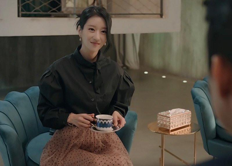Style ID: All the luxury designer brands donned by Seo Ye-Ji in ‘Eve’ (фото 23)