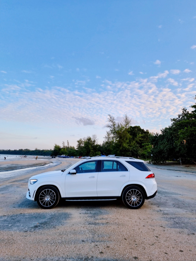 Car review: Driving the mighty Mercedes-Benz GLE 450 to the Desaru Coast (фото 1)