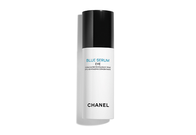 Why the Chanel Blue Serum Eye is an essential beauty item to have (фото 1)