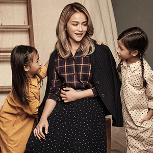 Pulling off a Parisian chic attitude with Uniqlo x Ines de la Fressange AW18 Pulling off a Parisian chic attitude with Uniqlo x Ines de la Fressange AW18