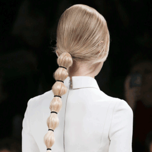 TikTok's latest hair trend revival is the bubble braid—here's how you can DIY the look