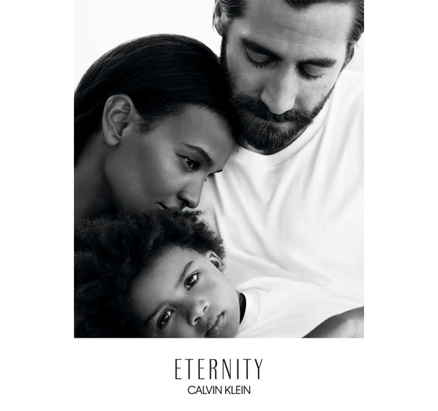 Jake Gyllenhaal stars as a dad in the new Calvin Klein Eternity campaign (фото 1)