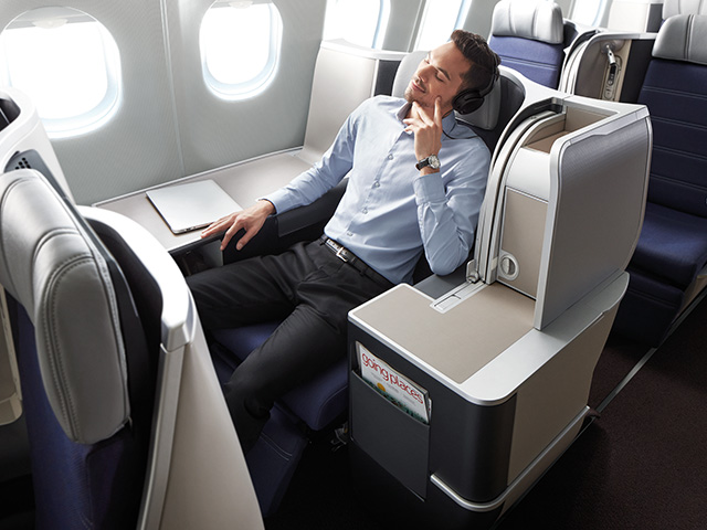 Malaysia Airlines A330 new business class seats 3