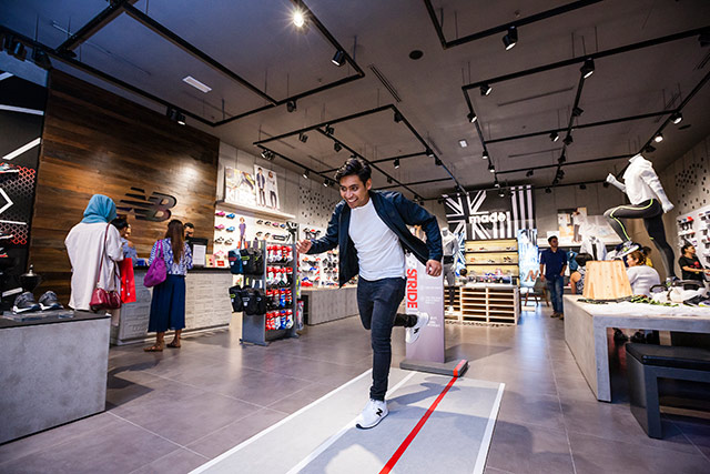 The largest New Balance store in Southeast Asia opens in Pavilion KL (фото 1)