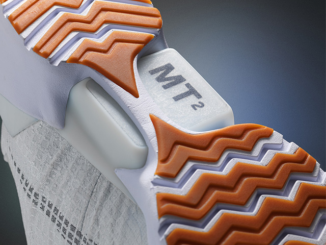 Nike HyperAdapt 1.0 brings us 'Back to the Future' (фото 1)