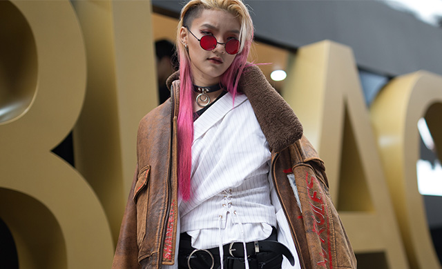 15 Most out-there hair trends from the streets of Seoul (фото 13)