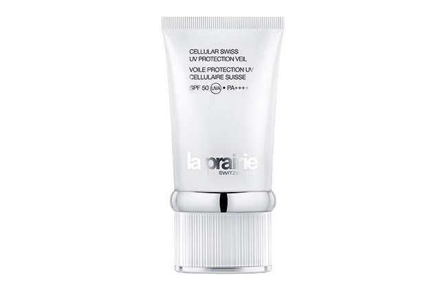 La Prairie's latest treatment gives you reason to invest in anti-ageing sunscreen (фото 1)