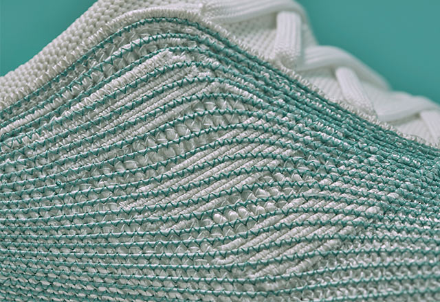 Adidas celebrates World Oceans Day with a limited edition shoe made from plastic (фото 1)