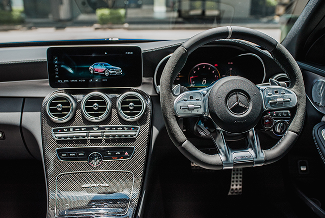 Mercedes-AMG C 63 S steering wheel and infotainment system