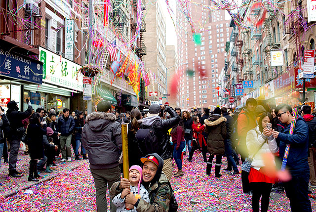 How does the world celebrate Chinese New Year? (фото 4)