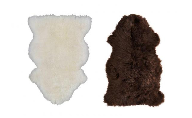 Ikea released a new instruction sheet—now we can DIY a Game of Thrones cape with a rug (фото 2)