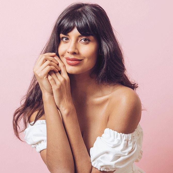 Jameela Jamil and The Millennial Therapist share how women can rise up with self-love