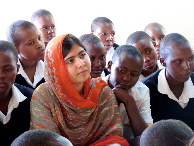Malala Yousafzai talks life after winning a Nobel Peace Prize (фото 2)