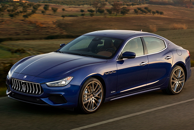 Maserati Ghibli S in Blue