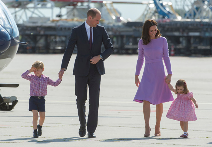 A new #RoyalBaby is on the way! Congrats, Prince William and Kate Middleton (фото 1)