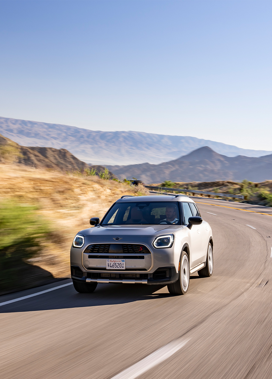 Feel the thrill of the ride in the new MINI Countryman S ALL4