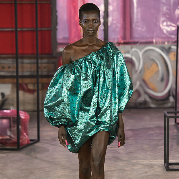 Topshop is collaborating with British designer label Halpern, and here’s what we know so far