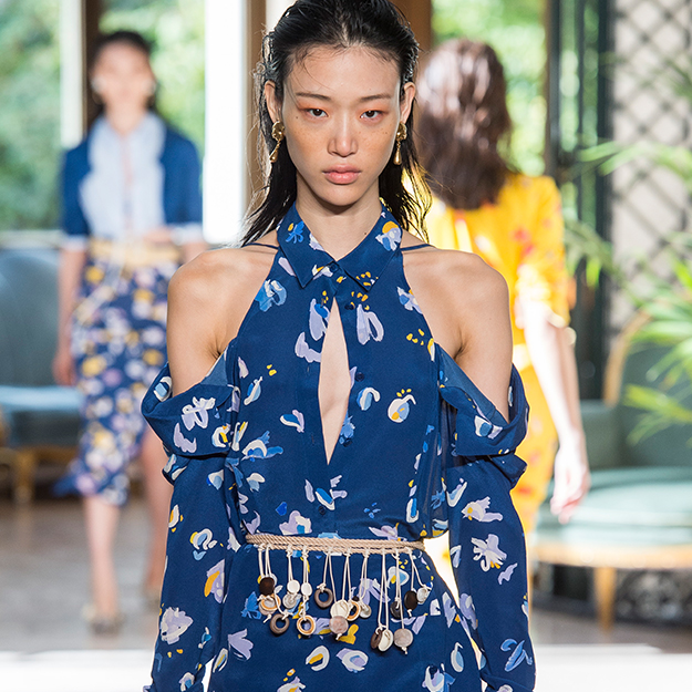 The best of PFW SS19 day 6: Altuzarra’s seashell belts