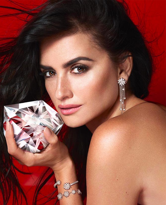 12 Fashionable jewellery picks for every party outfit you have in mind