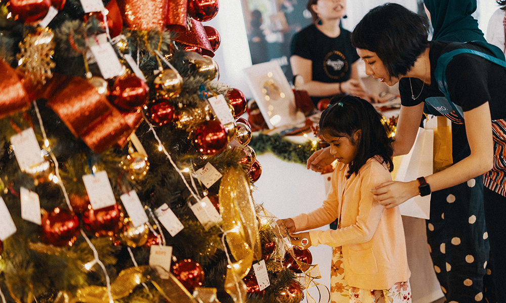 Everything that happened during Buro at Riuh for #BuroLovesGiving
