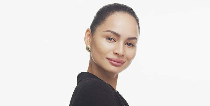Watch: Izara Aishah picks up new beauty tricks on accentuating her features