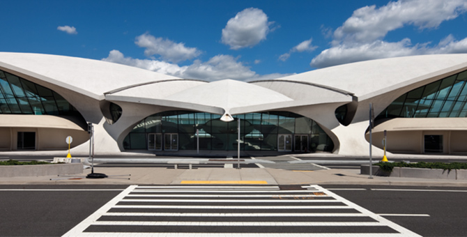 Watch the Louis Vuitton Cruise 2020 livestream here