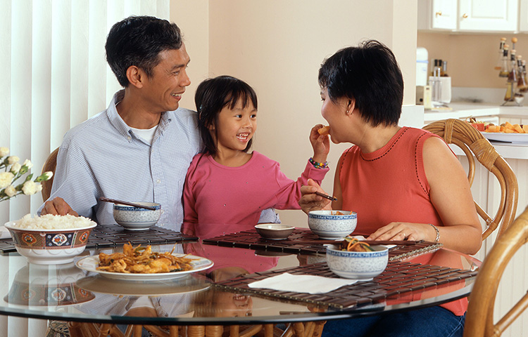 CNY Reunion dinners are now allowed: Here are the new SOPs for Chinese New Year 2021