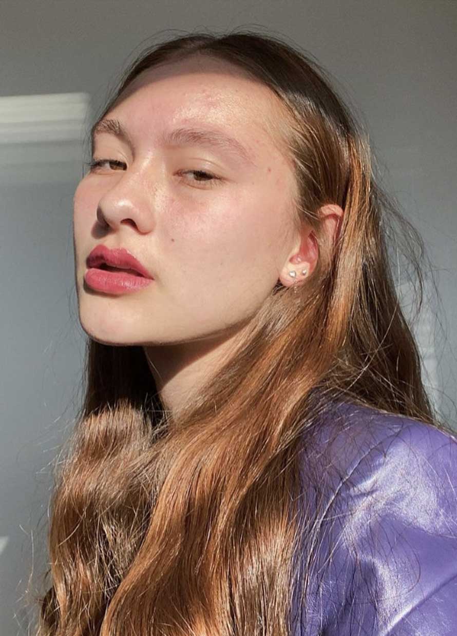 What is milia? Here’s how to get rid of those pesky white “milk spots”