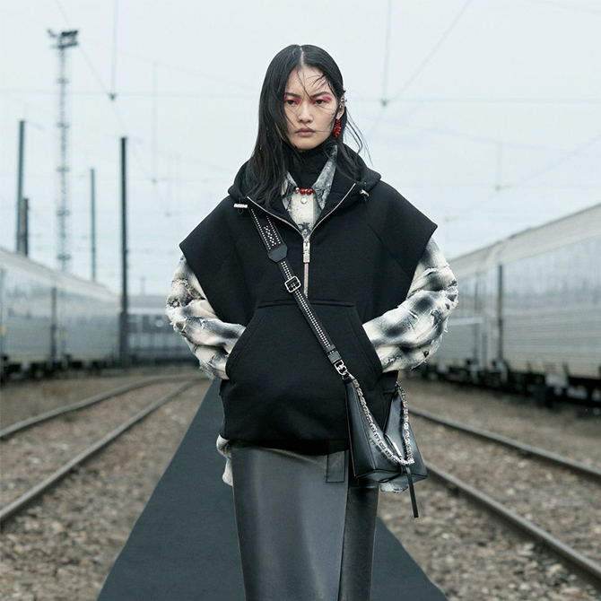 Givenchy Resort 2022: Parisian chic meets American street