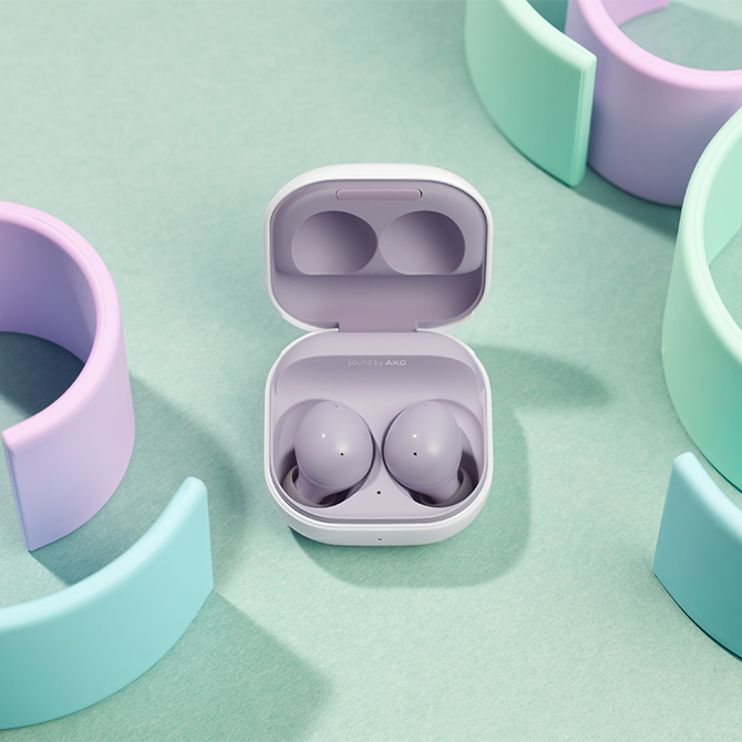 REVIEW: Should you buy the new Samsung Galaxy Buds2?