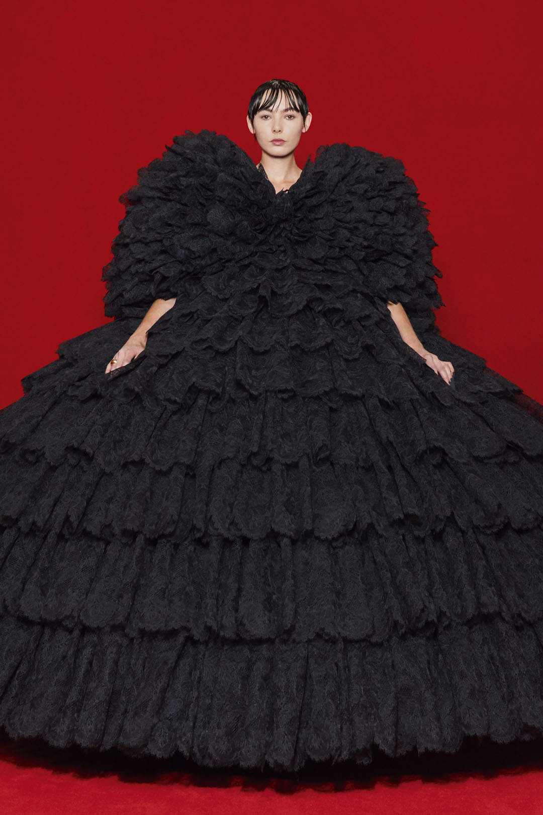 LOOKBOOK: Balenciaga Summer 2022 Runway