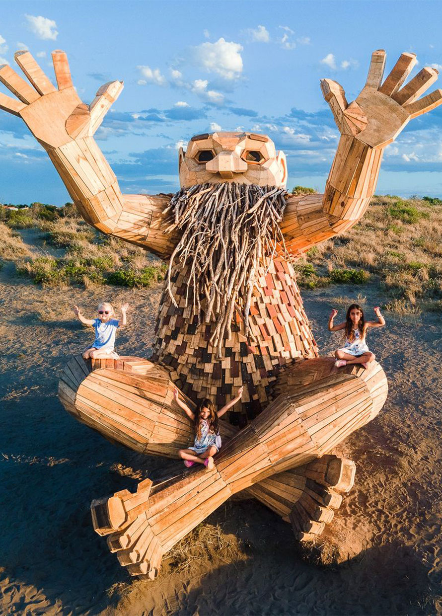 In conversation with: World’s leading recycle artist Thomas Dambo on the Giants of Mandurah exhibition