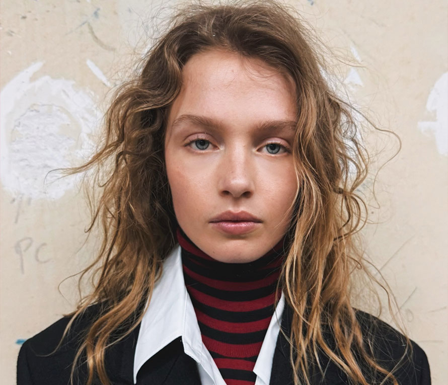 How To Hide Uneven Layers While Your Hair Grows Out