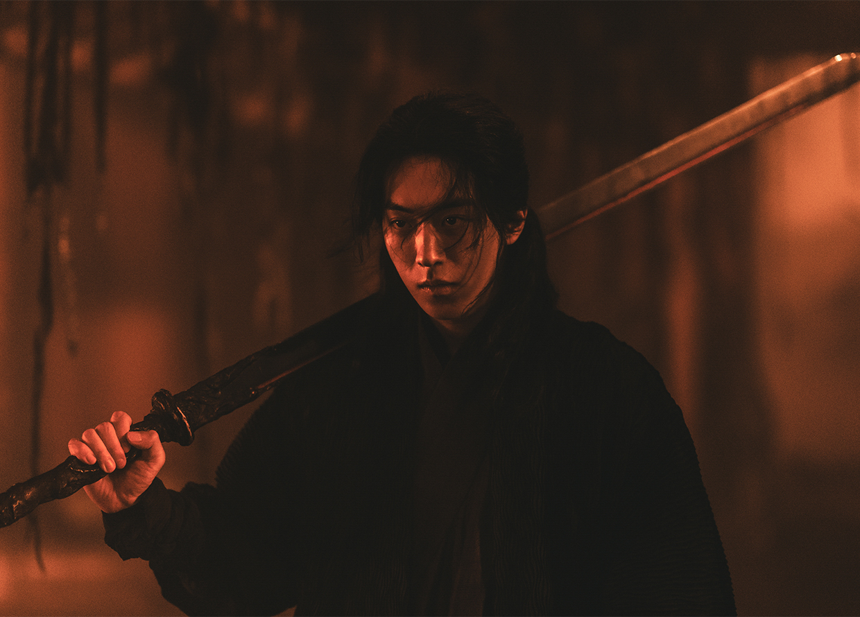 buro malaysia the east palace netflix nam joo hyuk roh yoon seo kdrama