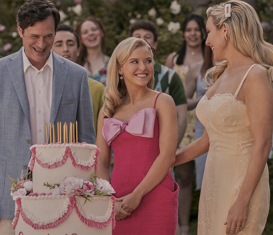 Exclusive: How ‘Elle’ Recreated Elle Woods’s Iconic Wardrobe