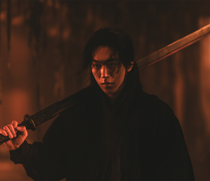 Exclusive: Nam Joo-hyuk and Roh Yoon-seo Talk ‘The East Palace’