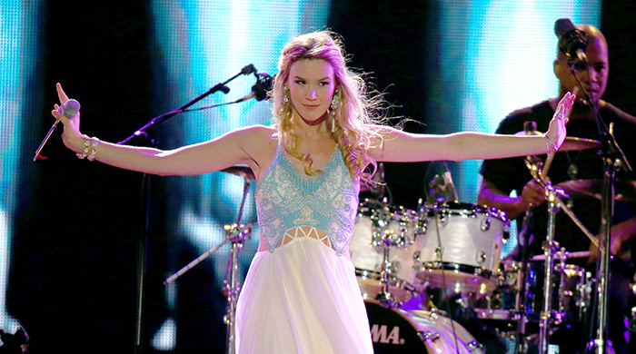 Buro 24/7 Malaysia talks reggae with Joss Stone