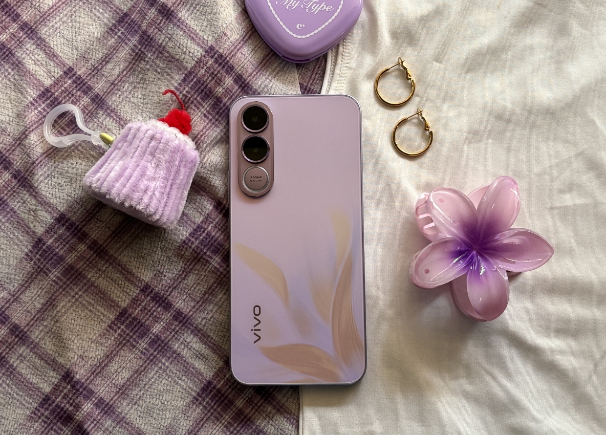3 Tips to Elevate Your ’Fit Checks with vivo’s Fashion Edition Smartphone, the V70 FE