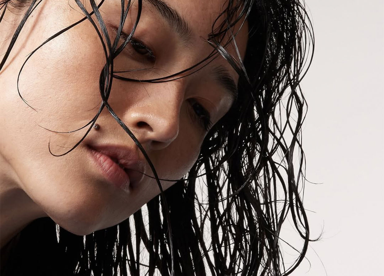 Should You Be Oil Cleansing Your Scalp? We Investigate Whether the Trend Is Worth Your Time