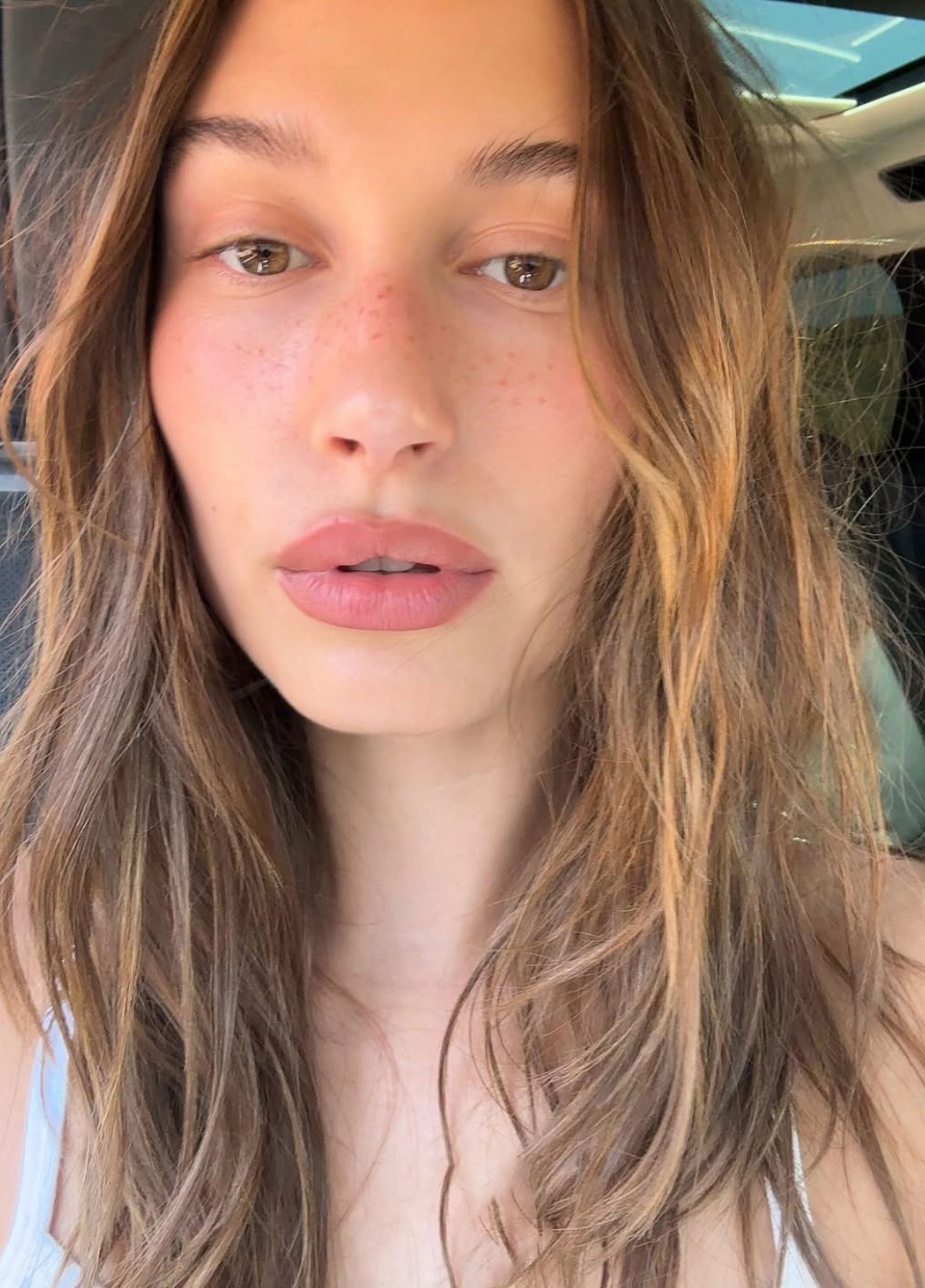How to Rock Bare Lashes Without Your Eyes Looking Flat