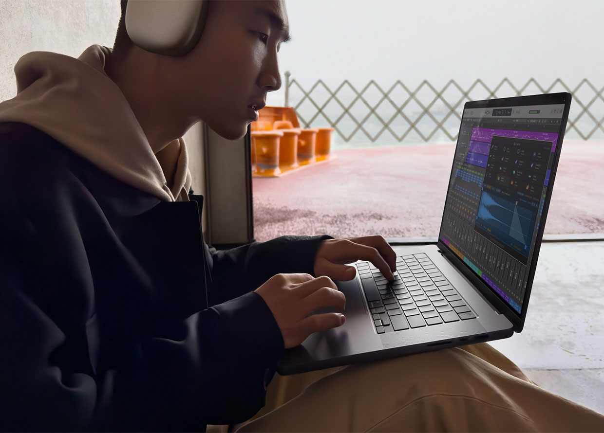 Apple Introduces Apple Creator Studio, an All-In-One Bundle of its Creative Apps